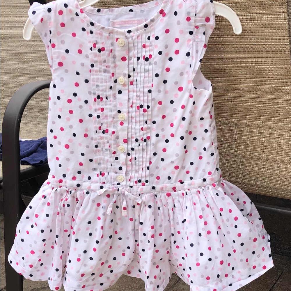 Girls’ size 18-24 mos summer dress by Janie and Jack 🌻